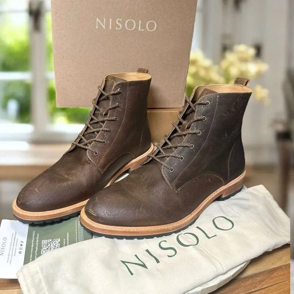 Nisolo all weather
